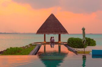 Honeymooning in 2023: The Era of Mega-Moons, Duo-Moons, and Destination Weddings