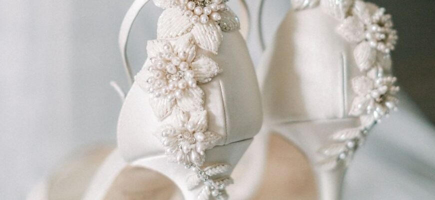 Most Wanted Wedding Shoes For Bride / Bridesmaids + FAQs