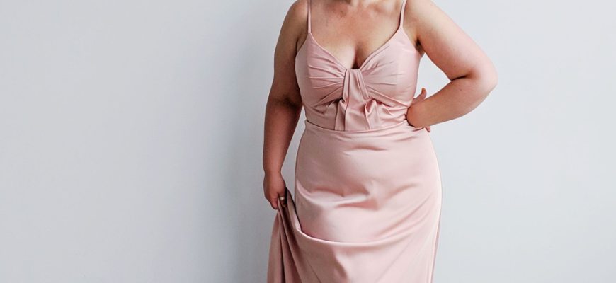 Brideside Has The Most Flattering Bridesmaid Dresses I've Ever Worn | A Practical Wedding