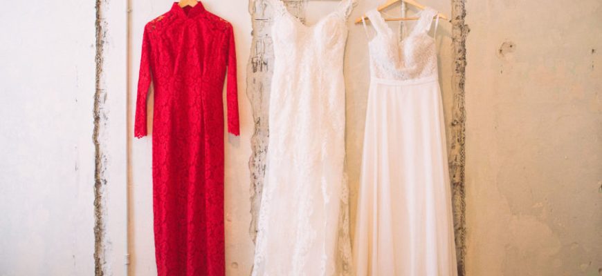 Five Insider Tips for Wedding Dress Shopping | A Practical Wedding