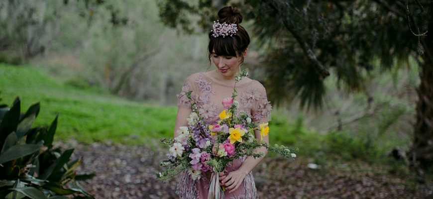 Let's Gape at the Stunning Flowers in This $2K New Orleans Wedding | A Practical Wedding