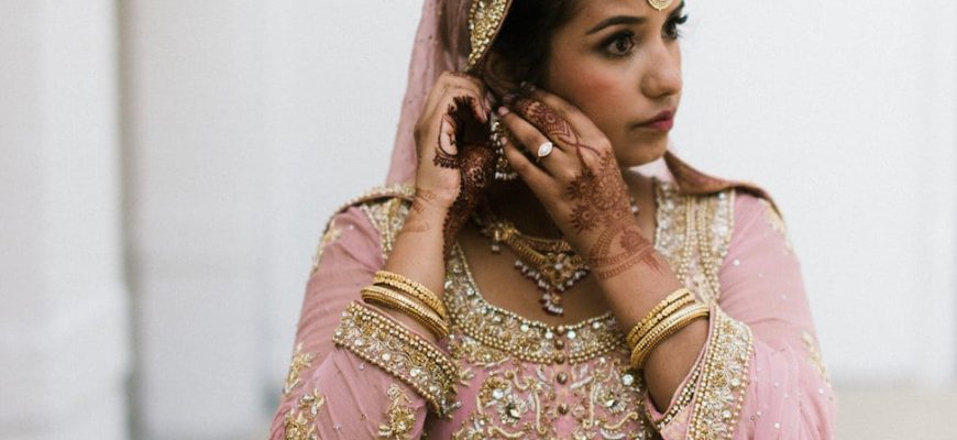 Our $28K Indian/American Wedding Was Old School And Modern | A Practical Wedding