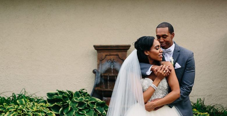 This Wedding Photographer Will Make You and Your Mom Happy | A Practical Wedding