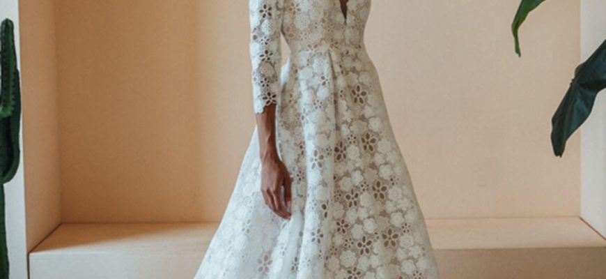 Tea Length Wedding Dresses: 30 Styles + FAQs