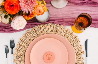 New Fall Wedding Color Palettes for a Dreamy Autumn Celebration